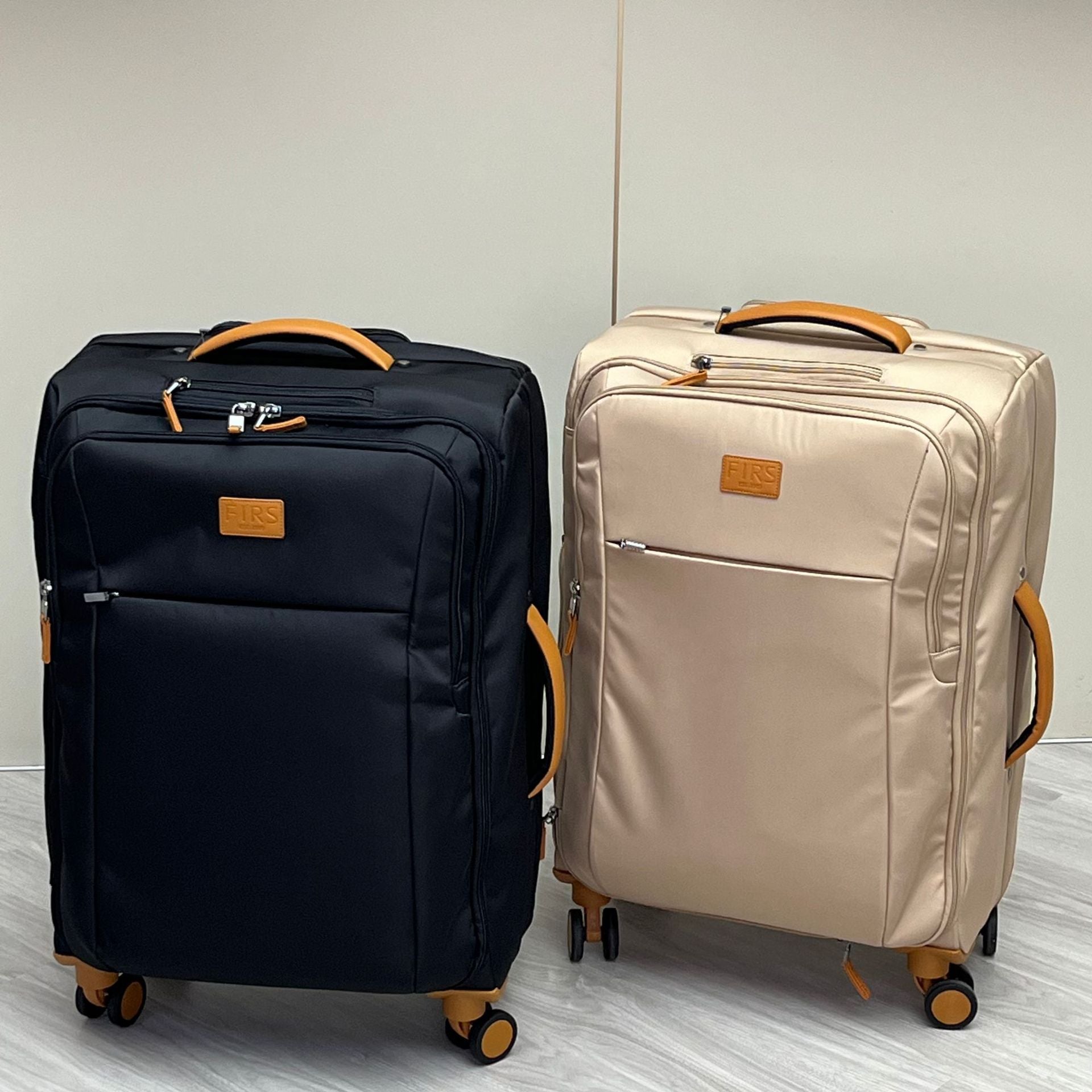 BAGENOVA™ AeroGlide Ultra-Light Luggage™