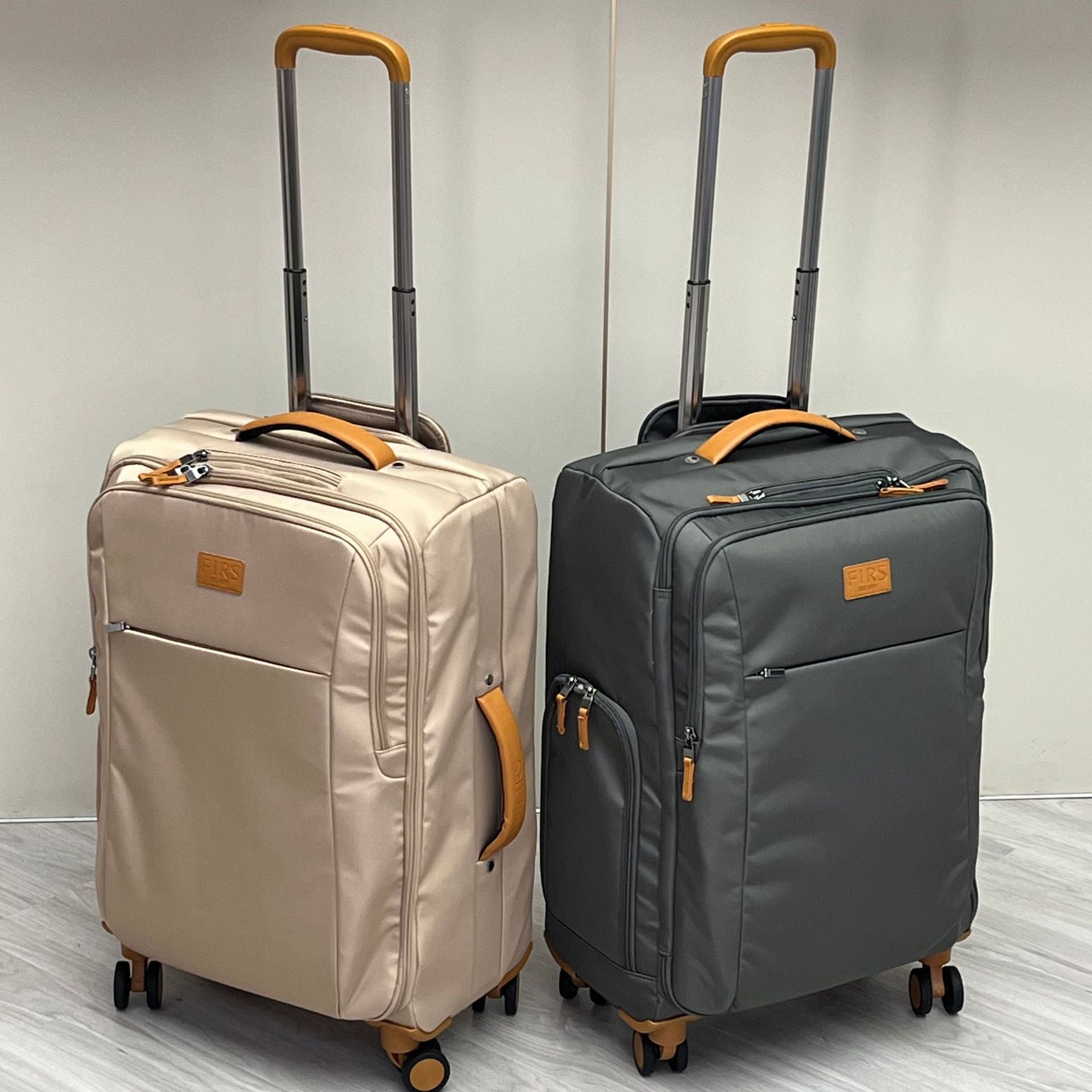 BAGENOVA™ AeroGlide Ultra-Light Luggage™